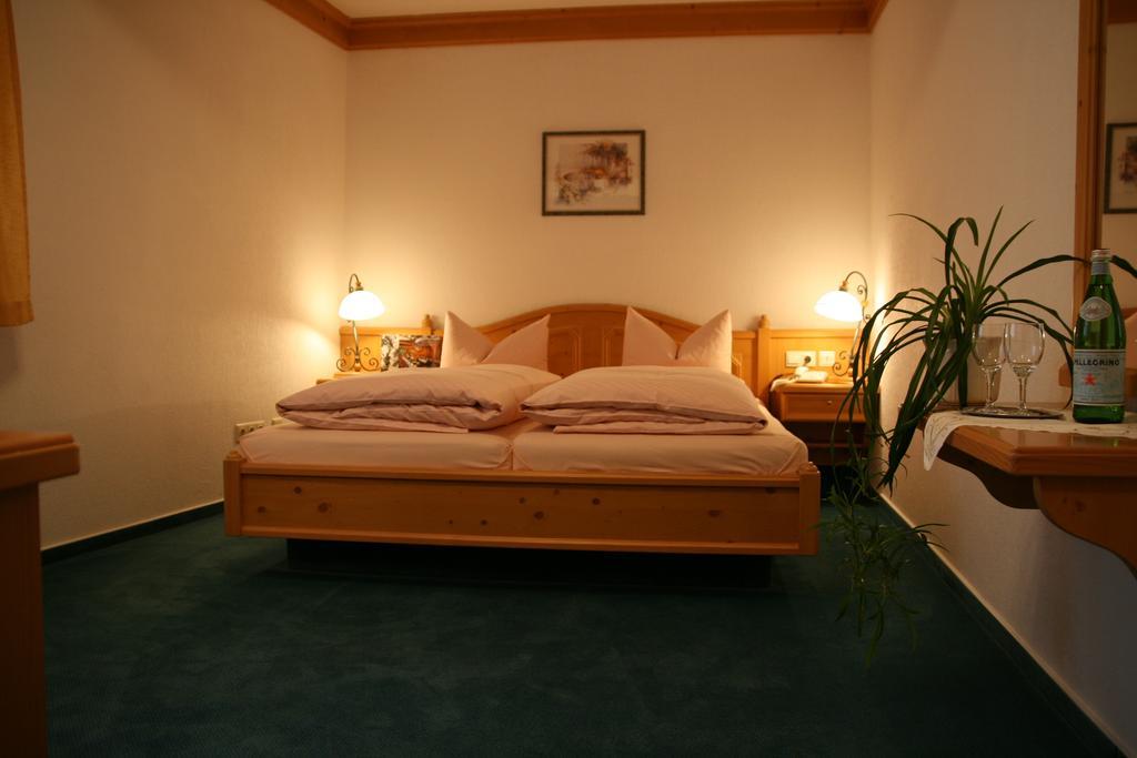 Schlosshotel Eisenach Bilik gambar